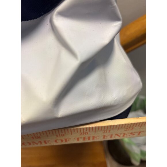 Field & Stream White & Navy Blue Duffel Bag With Shoulder Strap - Picture 8 of 10